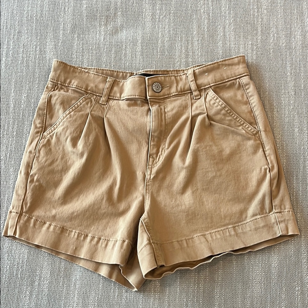 Express Shorts
